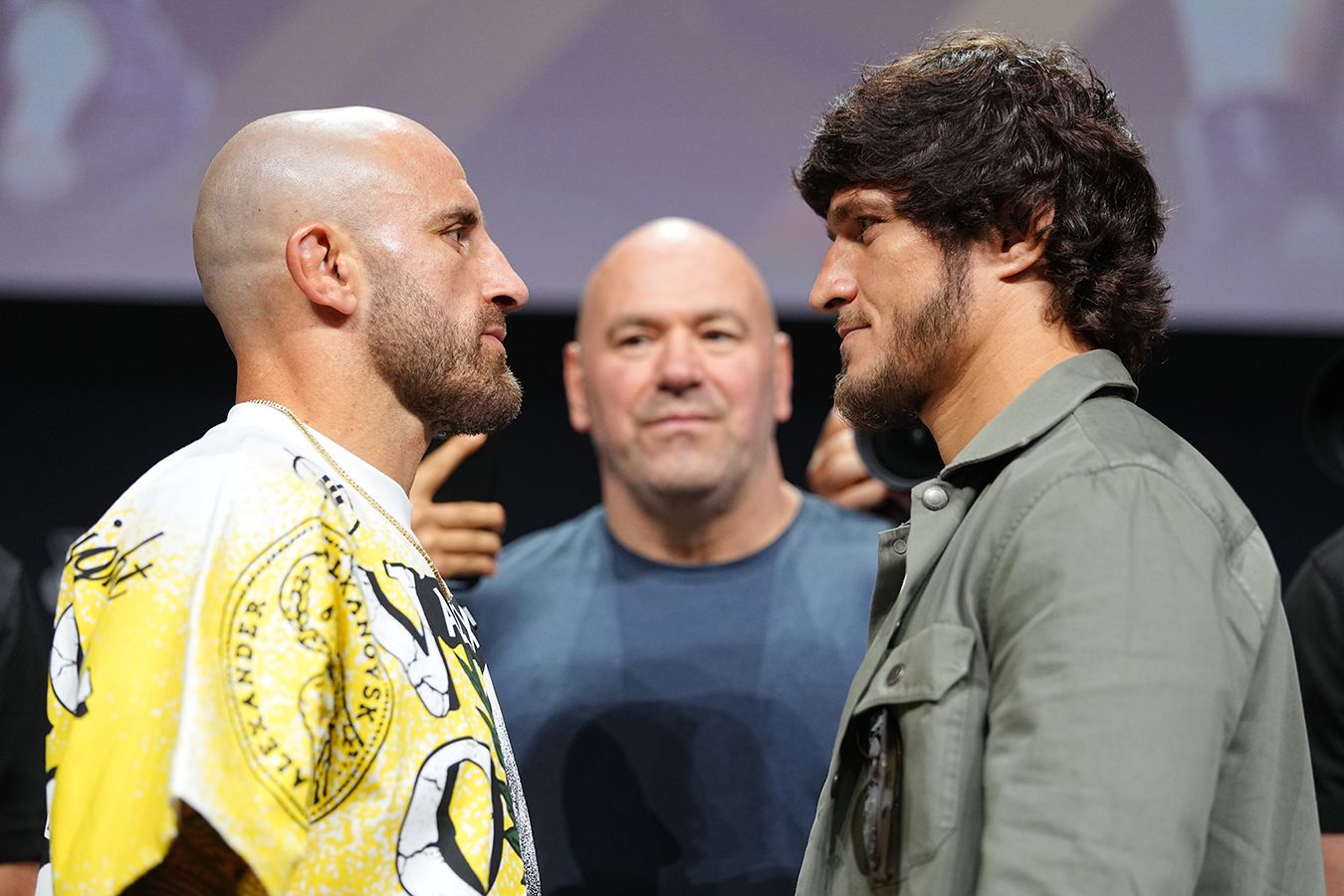 Член Зала славы UFC назвал победителя в поединке Волкановски — Евлоев