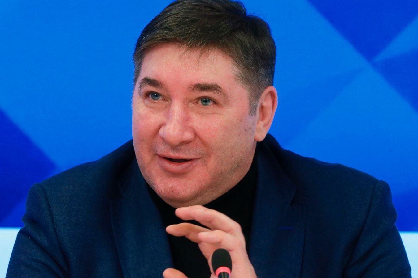 Кожевников сказал, кто из российских вратарей, по его мнению, будет бороться за Везину