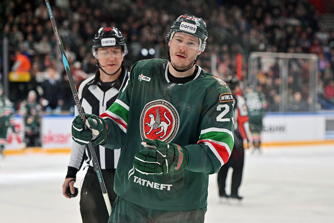 Почему не играет Дмитрий Яшкин