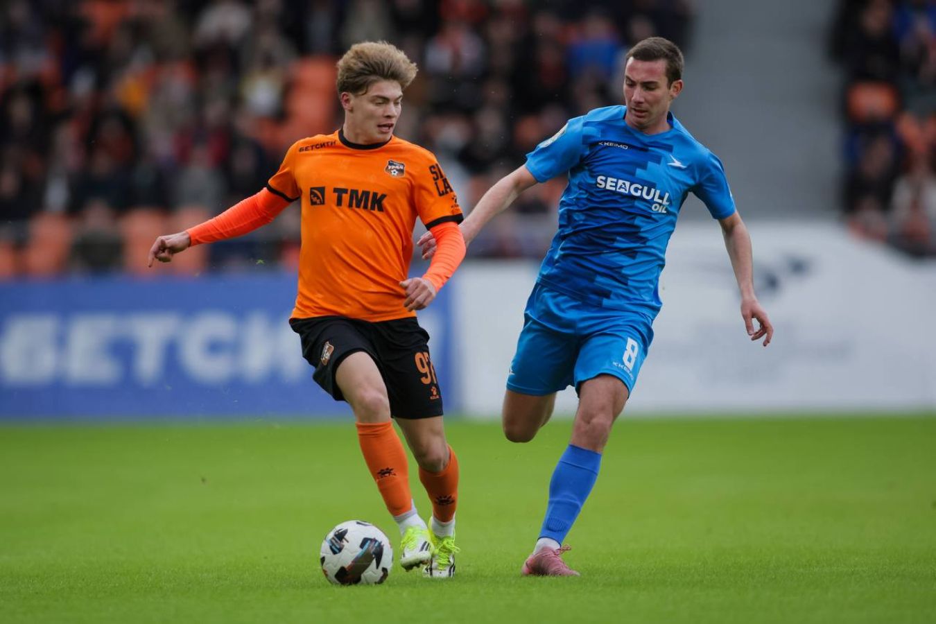 Урал разгромил Чайку в матче 27-го тура Первой лиги