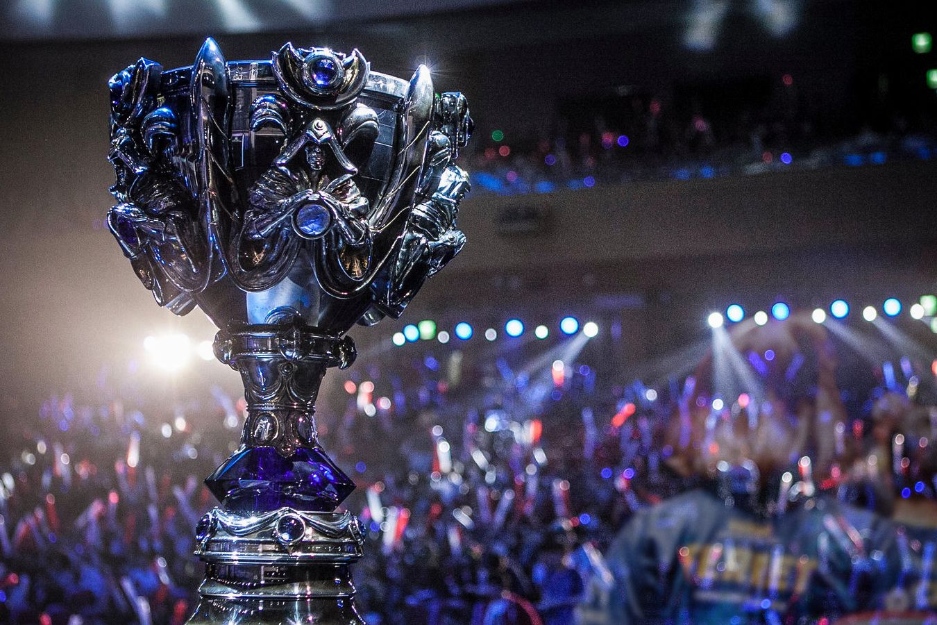 Русскоязычные команды не смогут принять участия в чемпионате мира по League  of Legends - Чемпионат