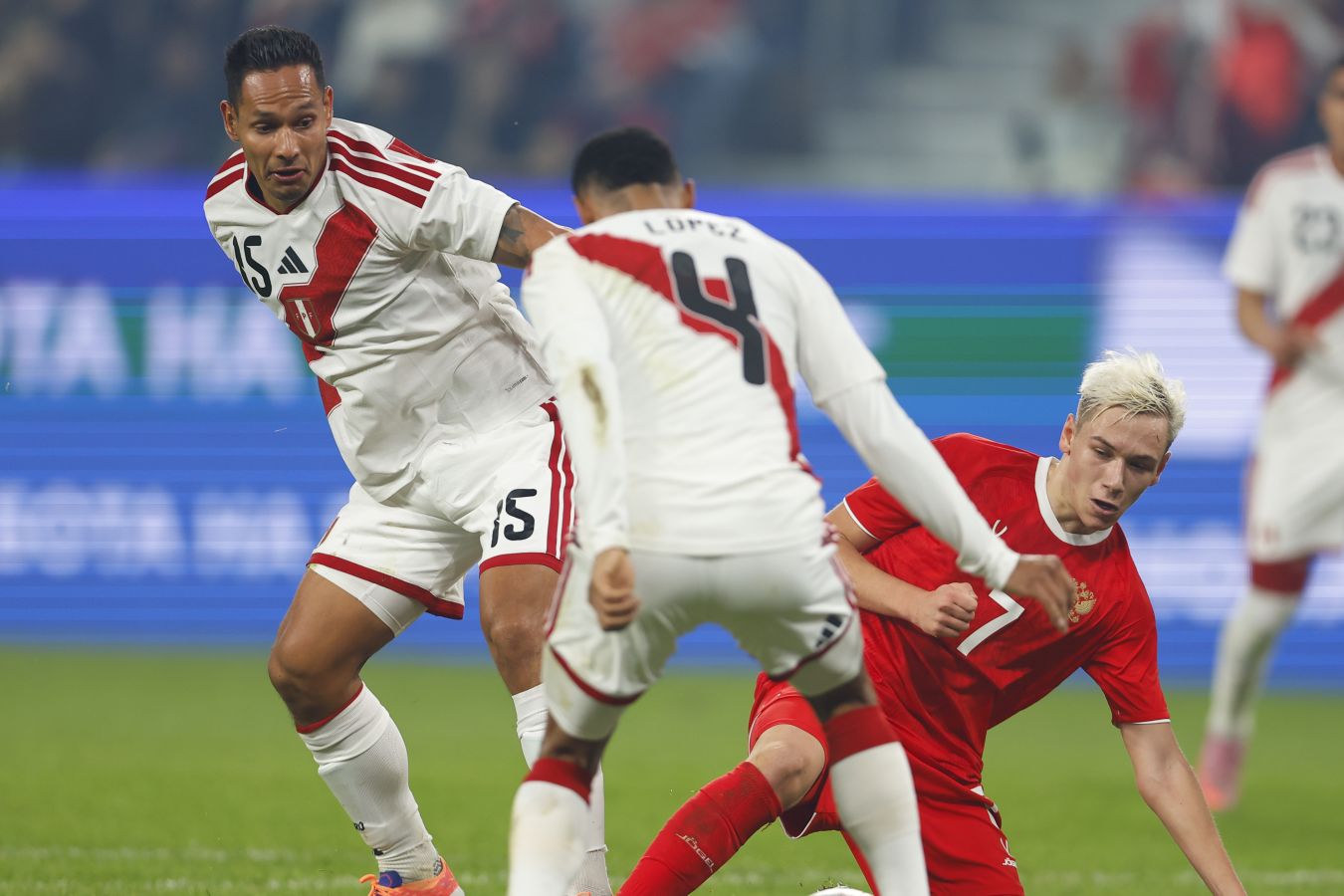 Главный тренер сборной Перу: не знаю, кто оплачивает наш сбор в России