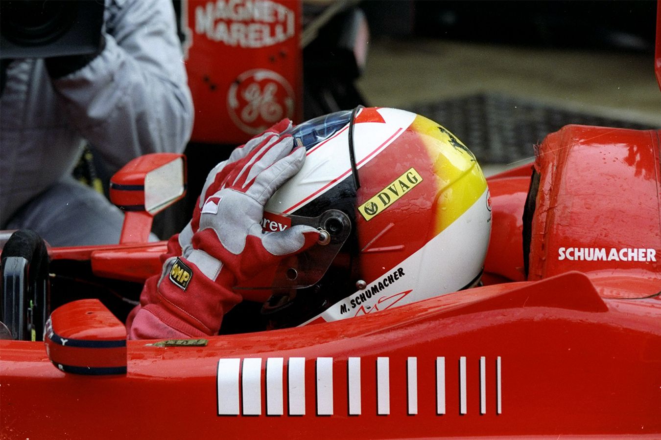 Спорные действия Шумахера и ещё 4 примера нестандартного мышления в Формуле-1