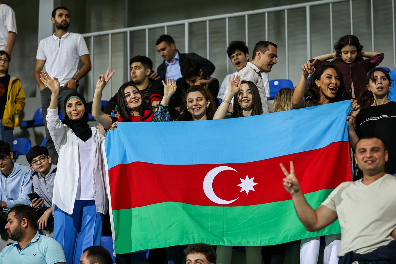 Азербайджан — Беларусь. Кому вообще нужен такой футбол?!