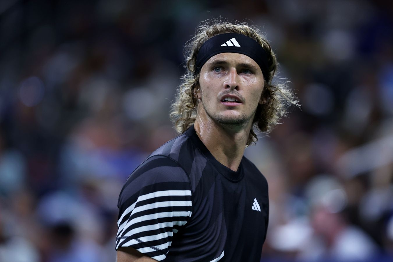 Александр Зверев  Габриэль Диалло, во сколько начало, где смотреть матч AO-2026