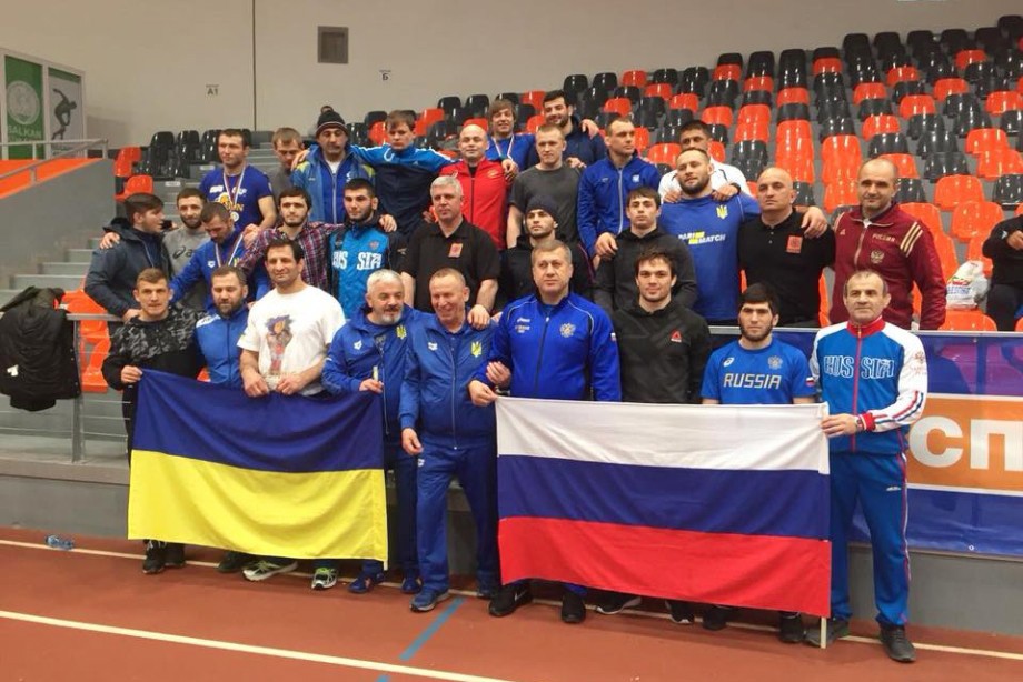 Стало известно, сколько Порошенко потратил на туристические услуги в прошлом году Стало известно, сколько Порошенко потратил на туристические услуги в прошлом году