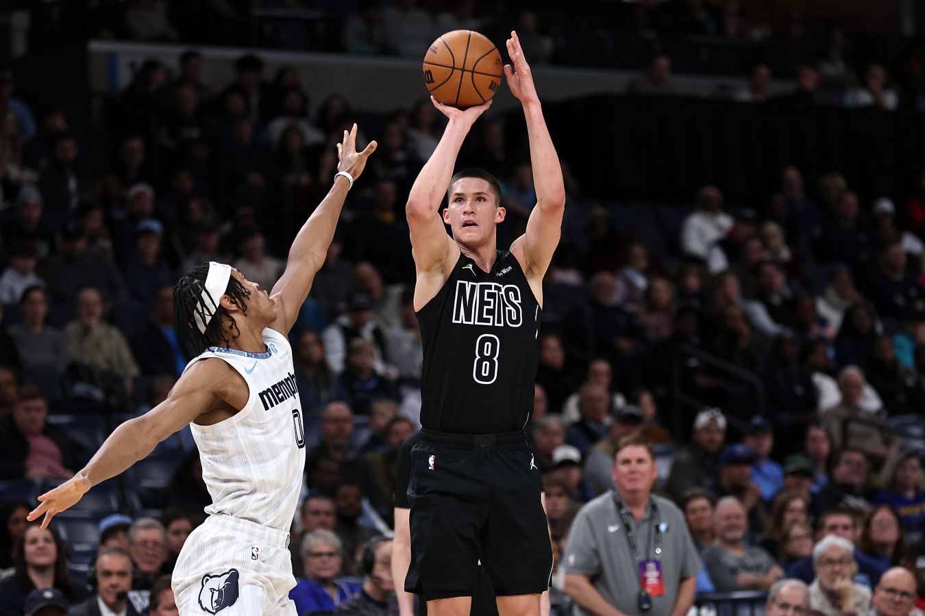 Дёмин  на первом месте среди лучших новичков НБА по трёхочковым в четвёртых четвертях