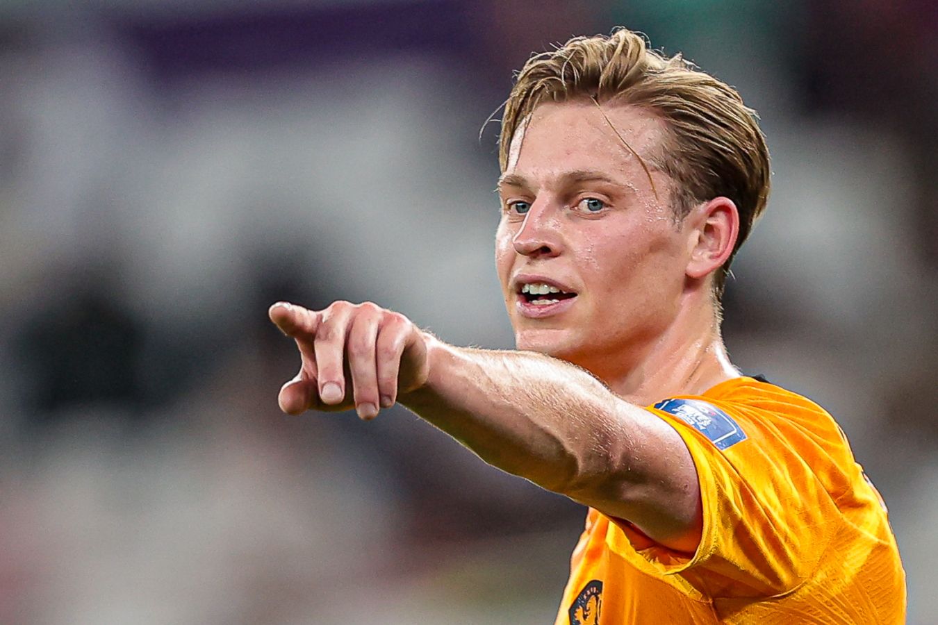 Юмтити: Френки де Йонг  один из лучших футболистов, он умеет на поле абсолютно всё