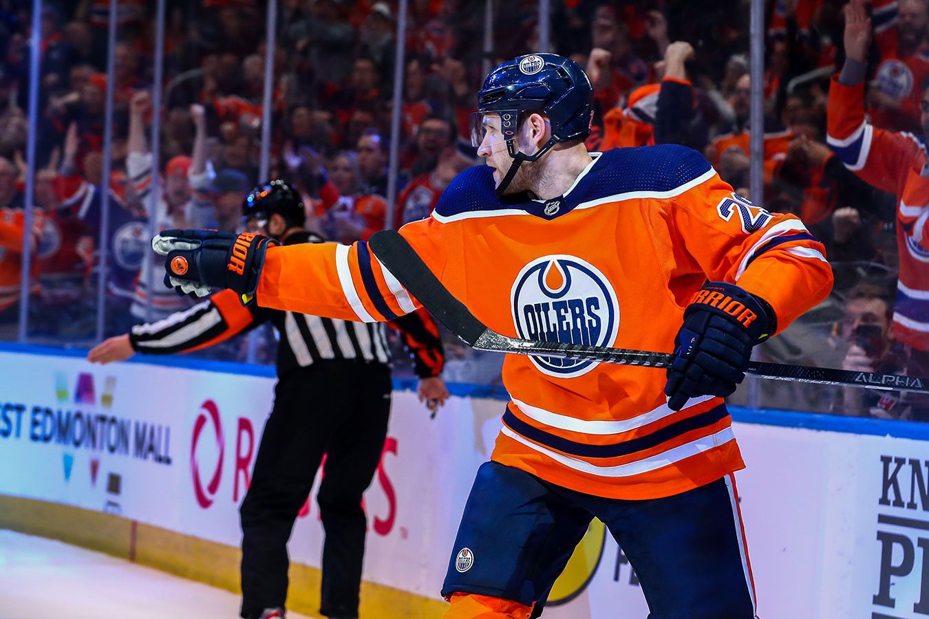 Нападающий Эдмонтона Леон Драйзайтль установил новый рекорд в плей-офф НХЛ