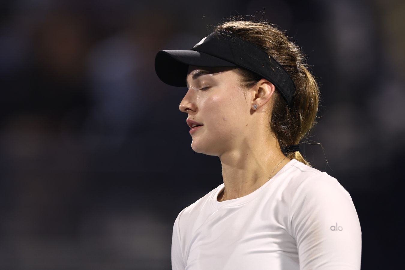 Анна Калинская проиграла 98-й ракетке мира в первом круге турнира WTA-1000 в Дохе