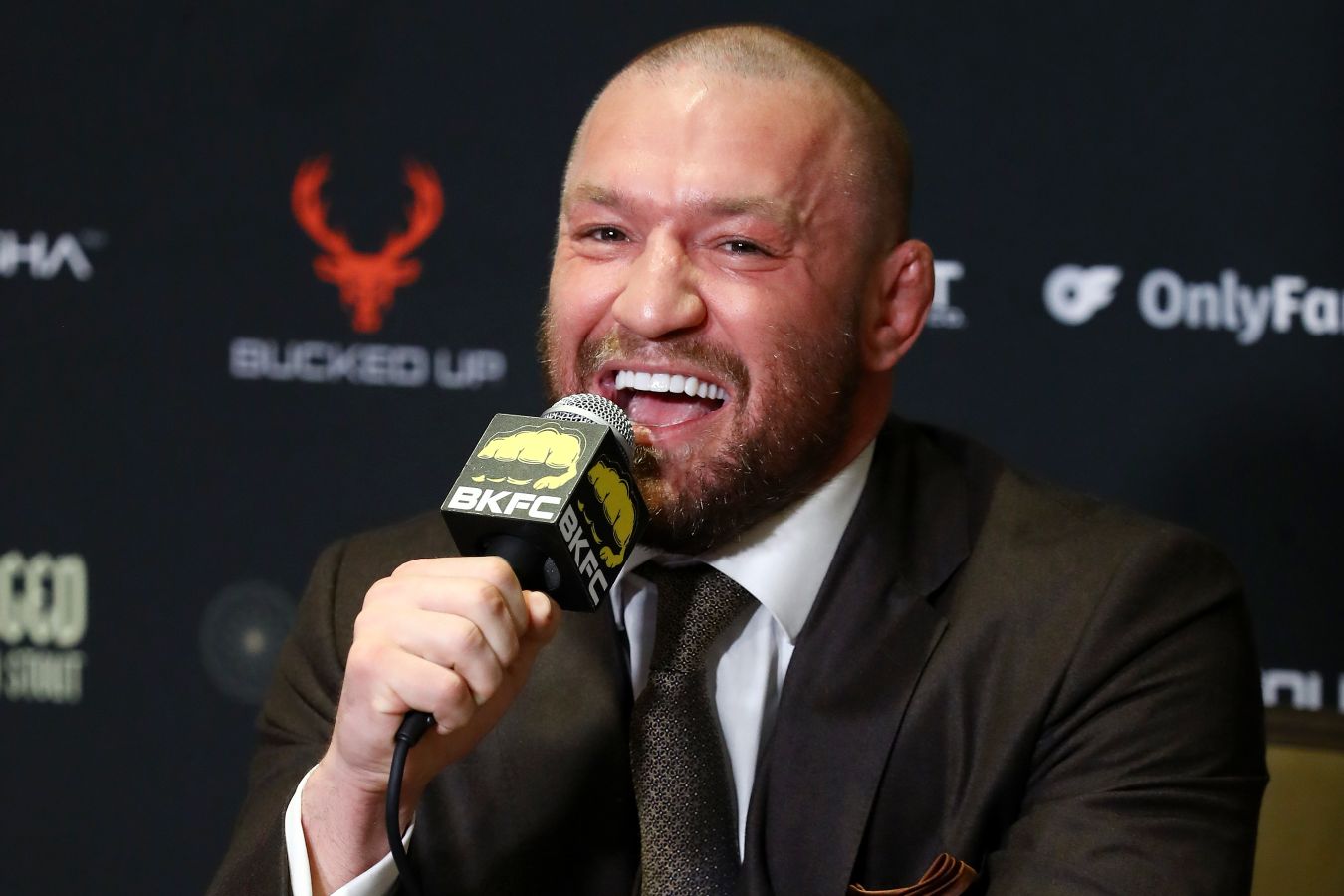 Порье высказался о предстоящем бое Макгрегора и Холлоуэя на UFC 329