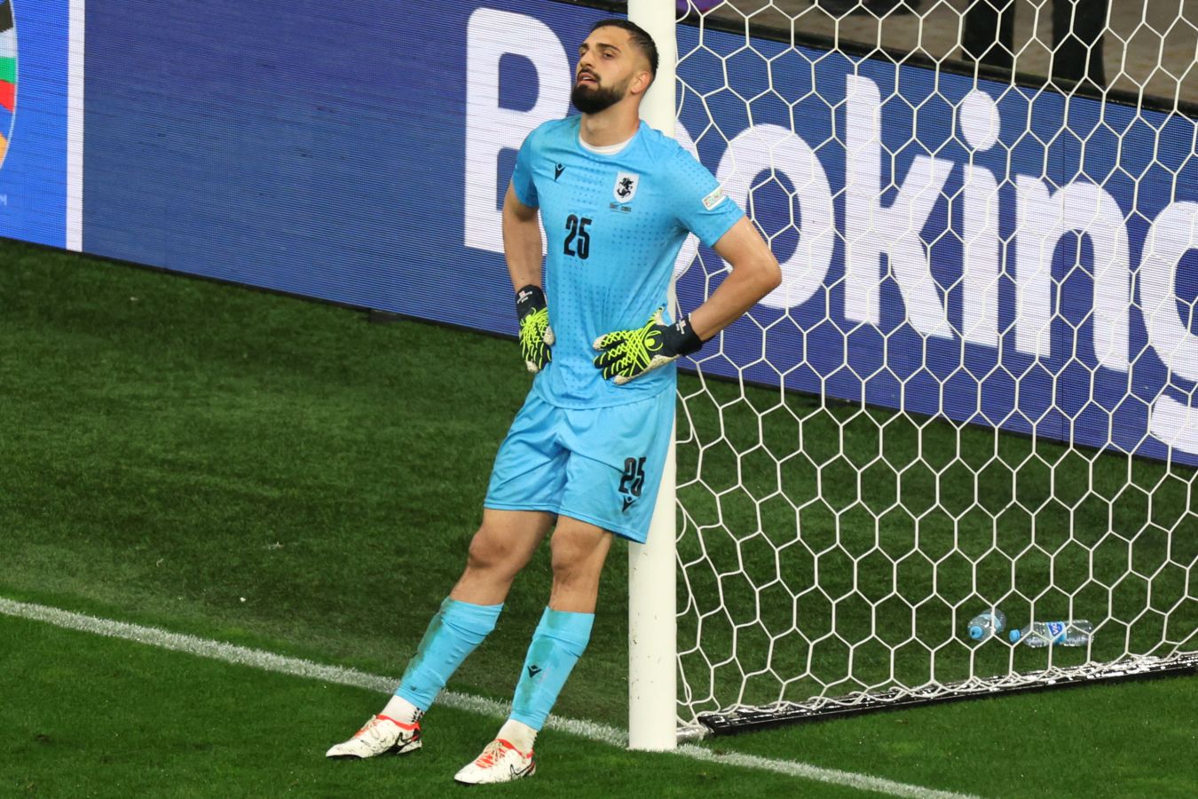 Купатадзе: 11 сейвов Мамардашвили в матче с Чехией на Евро-2024 меня не удивили