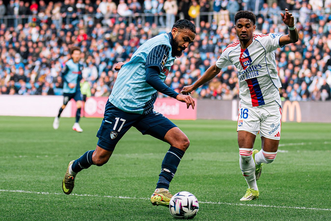 Лион в большинстве не смог победить Гавр в матче 26-го тура Лиги 1