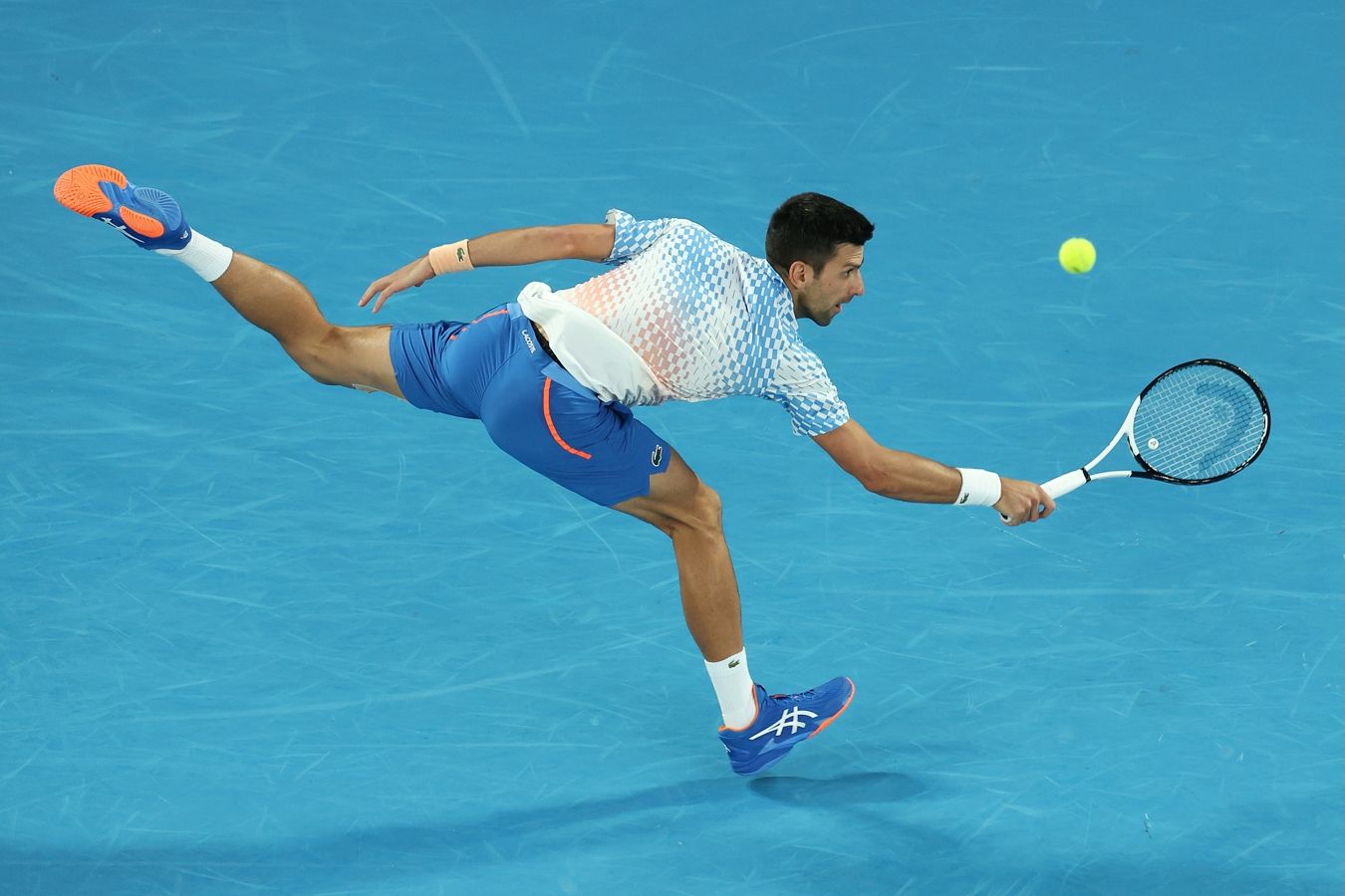 Новак Джокович  Ботик ван де Зандсхулп: во сколько начало, где смотреть матч AO-2026