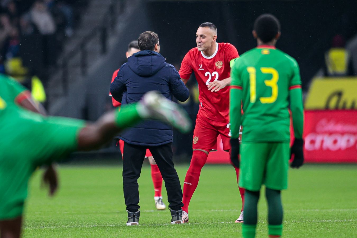 Дзюба: Саню Кержакова уважаю  если хочется быть лучшим бомбардиром, я не против