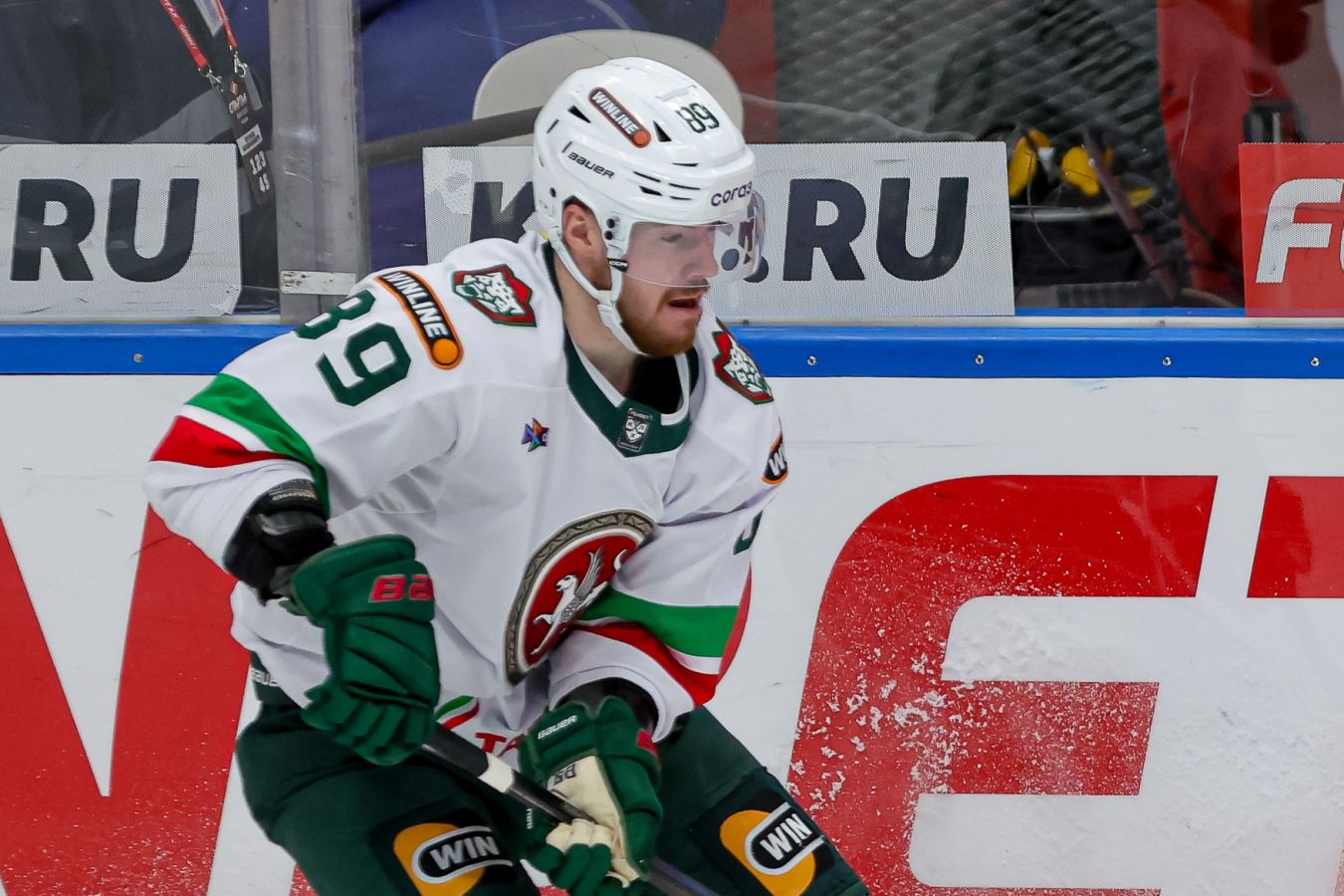 Ларионов отказался отвечать на вопрос об игре Карпухина, от которого он отказался летом