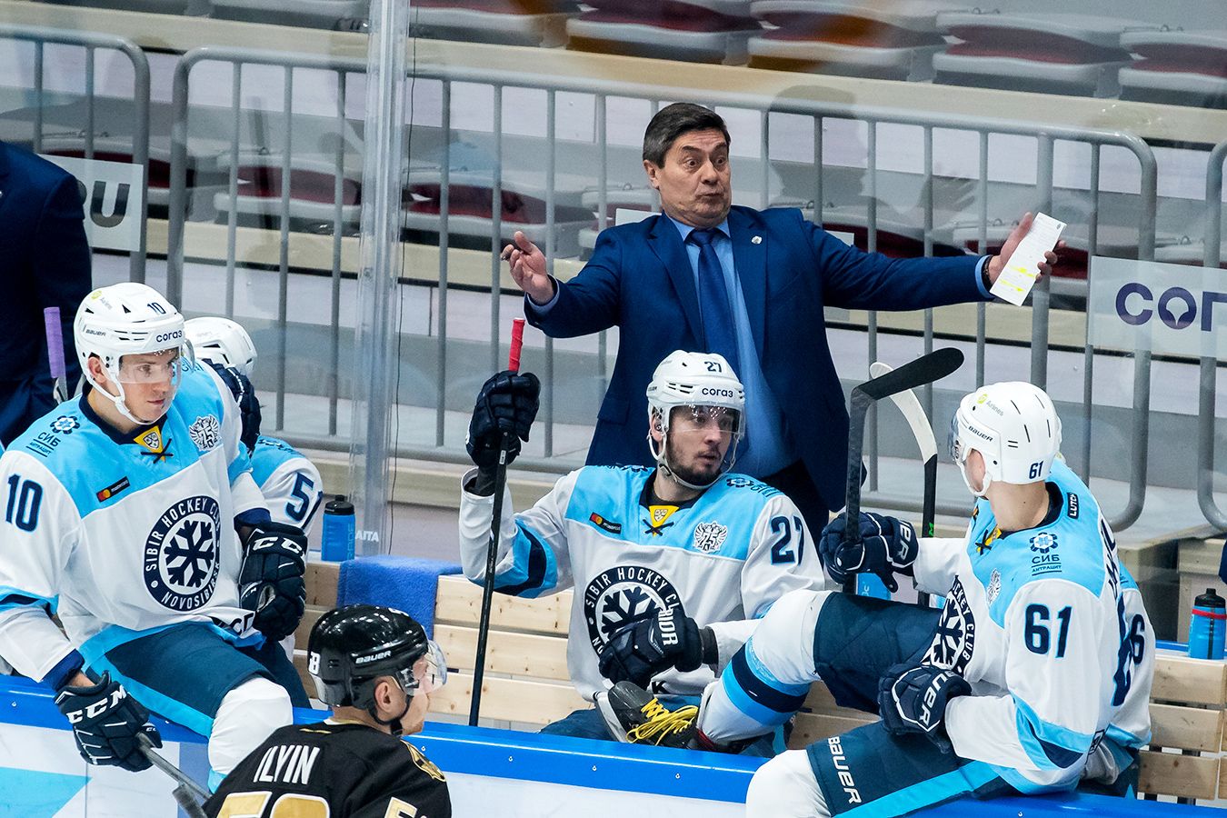 «Торпедо» — «Сибирь». Ларионов и Мартемьянов покажут новый хоккей в Нижнем Новгороде