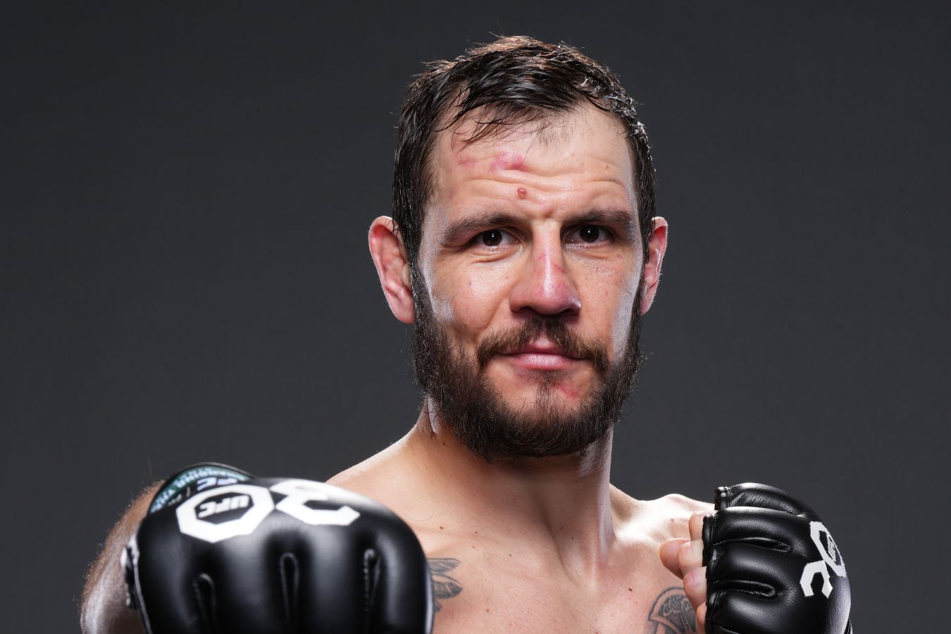 Доминик Рейес — Никита Крылов: во сколько начало боя на UFC 314, где смотреть трансляцию