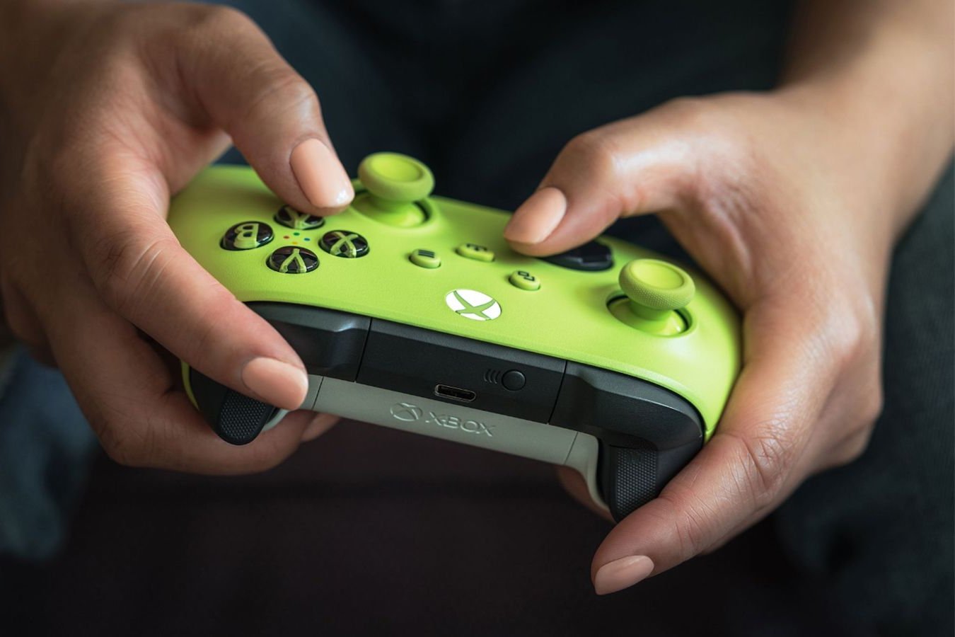 В геймпад для Xbox могут добавить функции DualSense от Sony