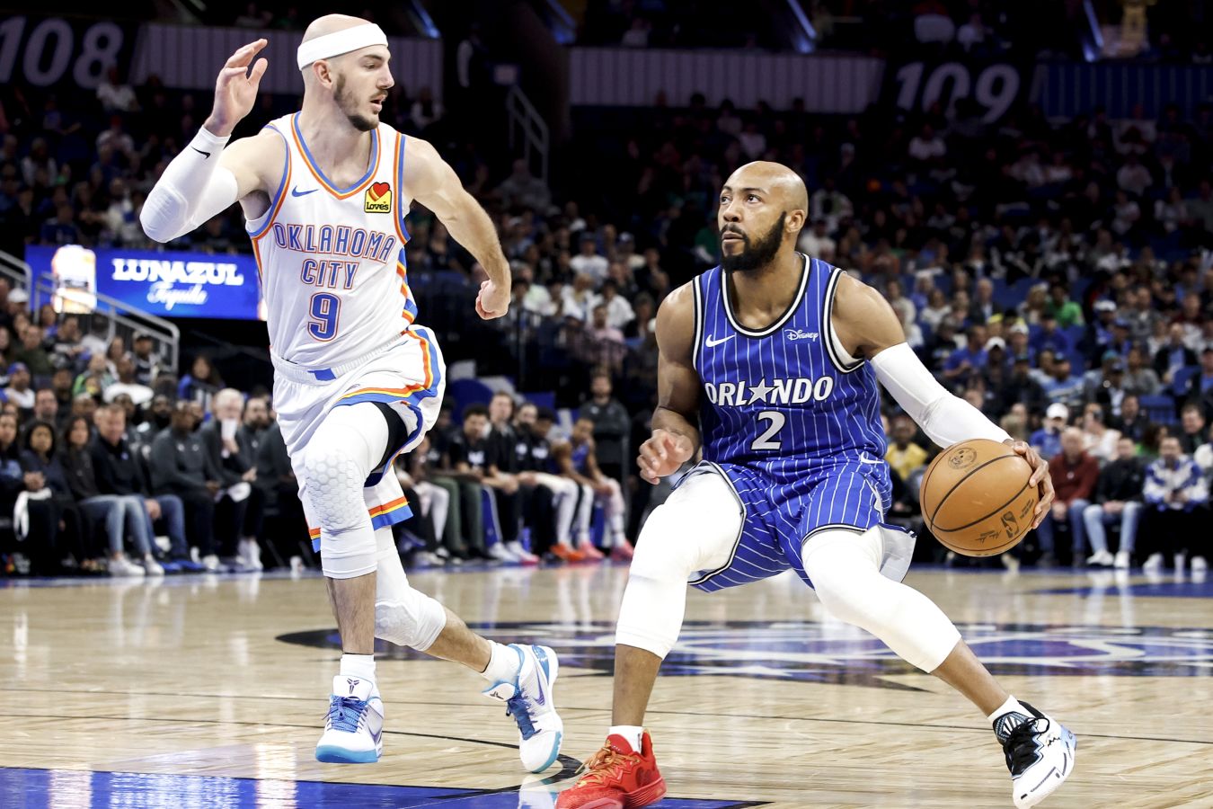 Алекс Карузо выписал блок-шот кроссовкой