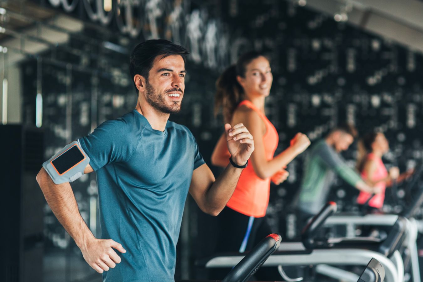 Сколько калорий можно потратить, занимаясь любовью