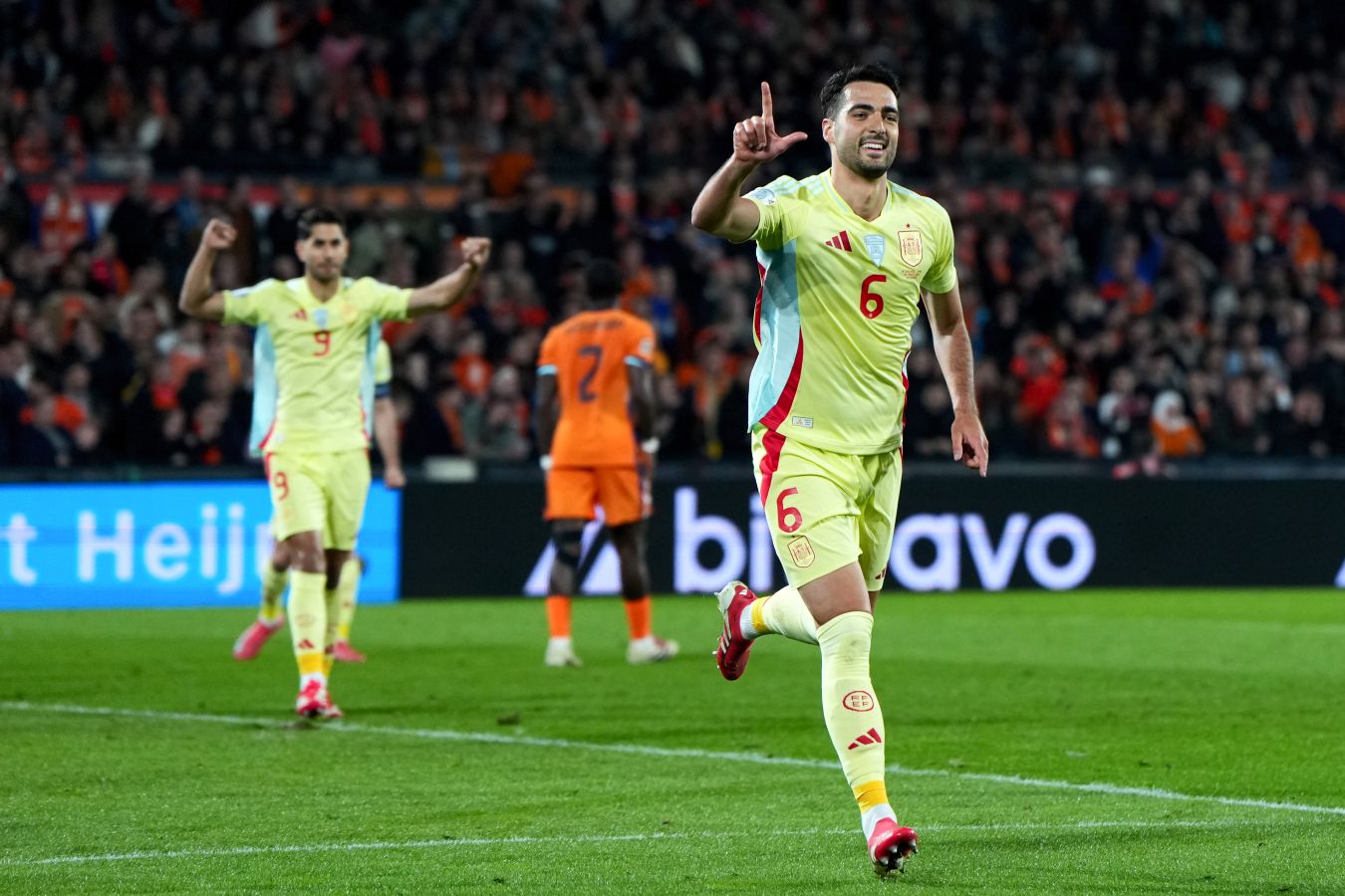 Отчёт Нидерланды — Испания — 2:2