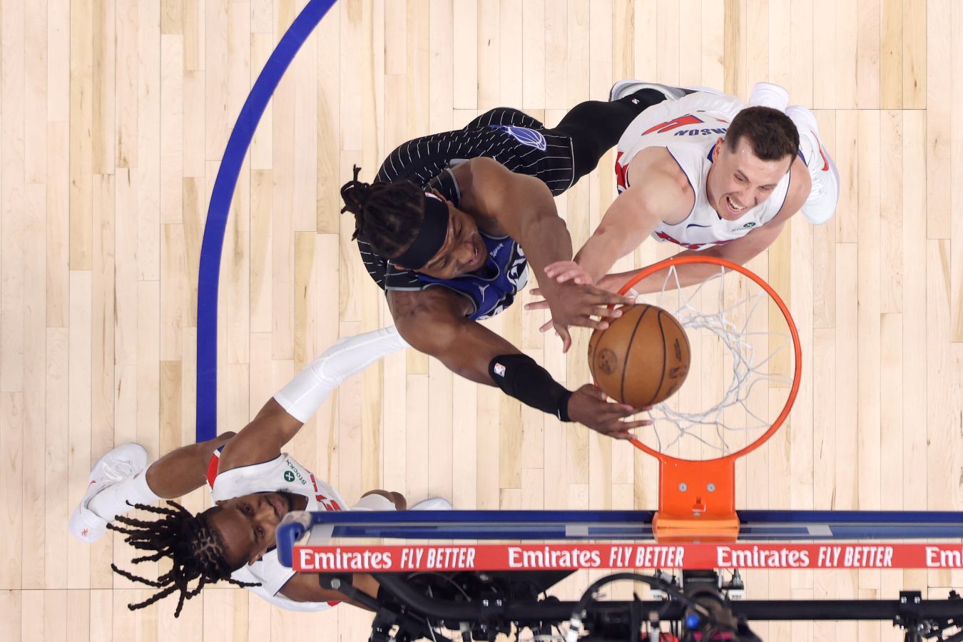 Детройт проиграл Орландо в первом матче серии плей-офф НБА, Каннингем набрал 39 очков