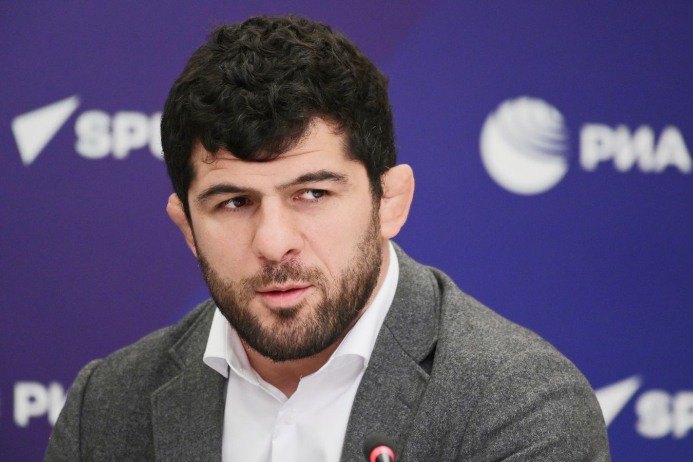 «Доволен качеством». Хаджимурат Гацалов — об итогах ЧЕ-2025 по вольной борьбе