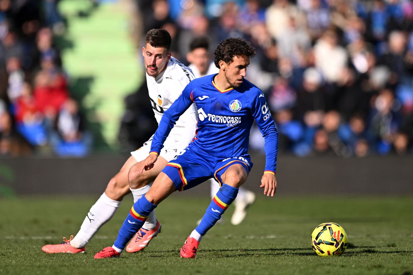 Валенсия в концовке вырвала победу у Хетафе в матче Ла Лиги и покинула зону вылета