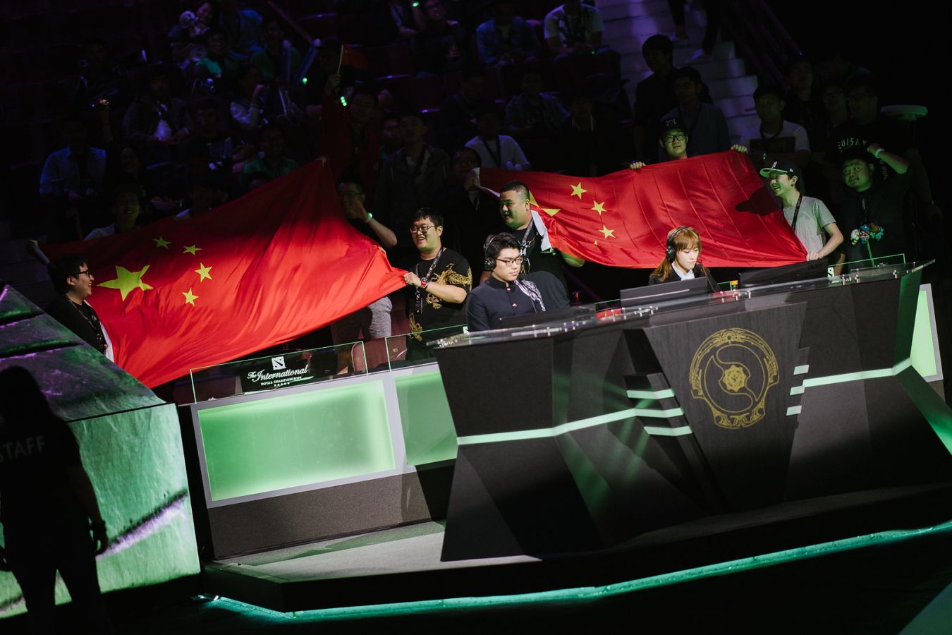 Valve запретила EHOME и другим китайским командам участвовать в своих турнирах по Dota 2