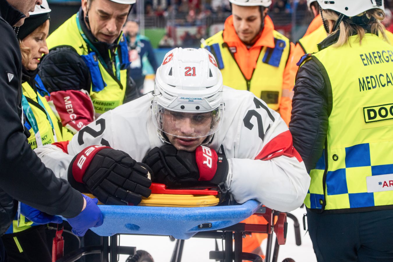 Травма звезды НХЛ на ОИ не прибила Швейцарию