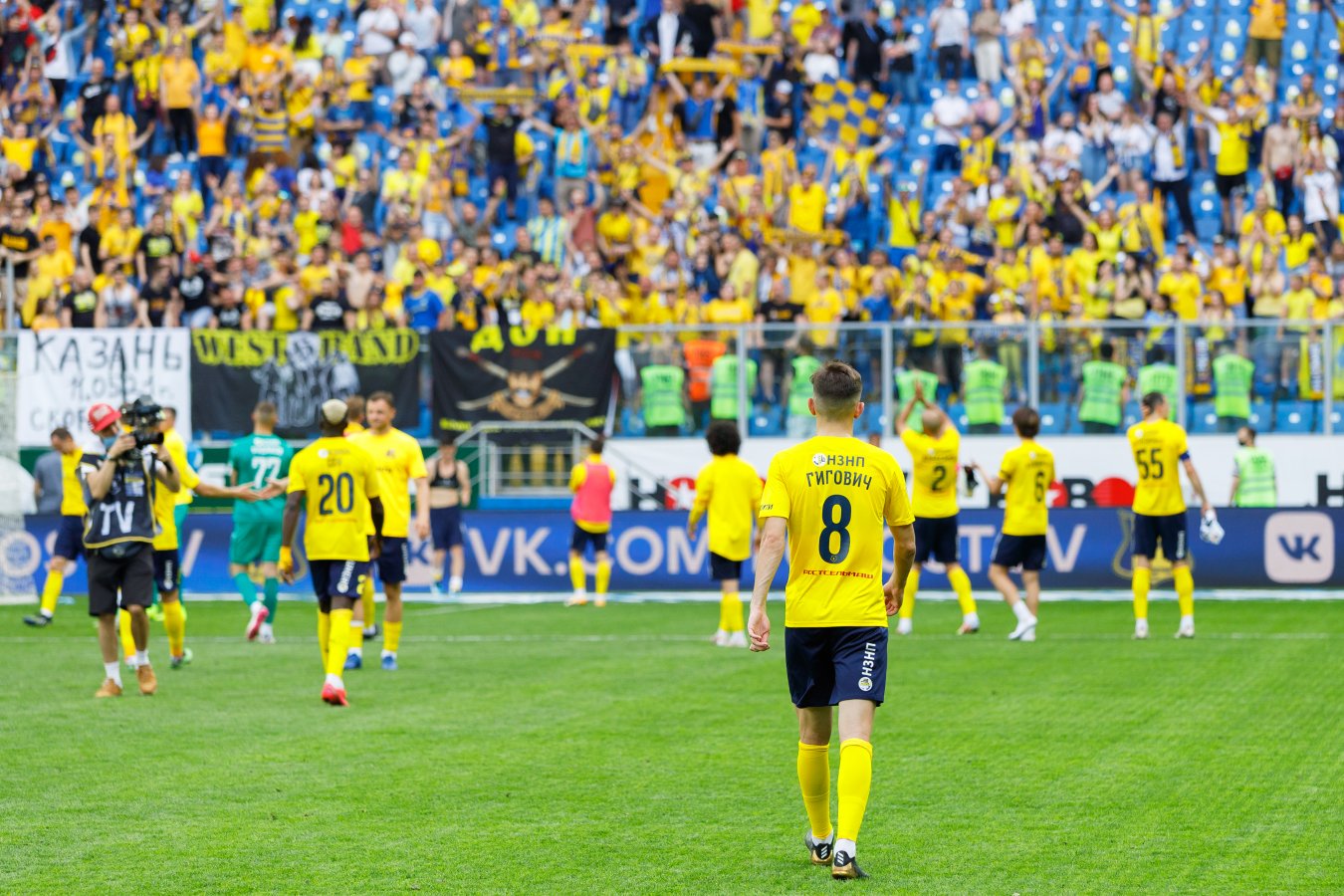 Ақ шұлық пен колготкидегі порно