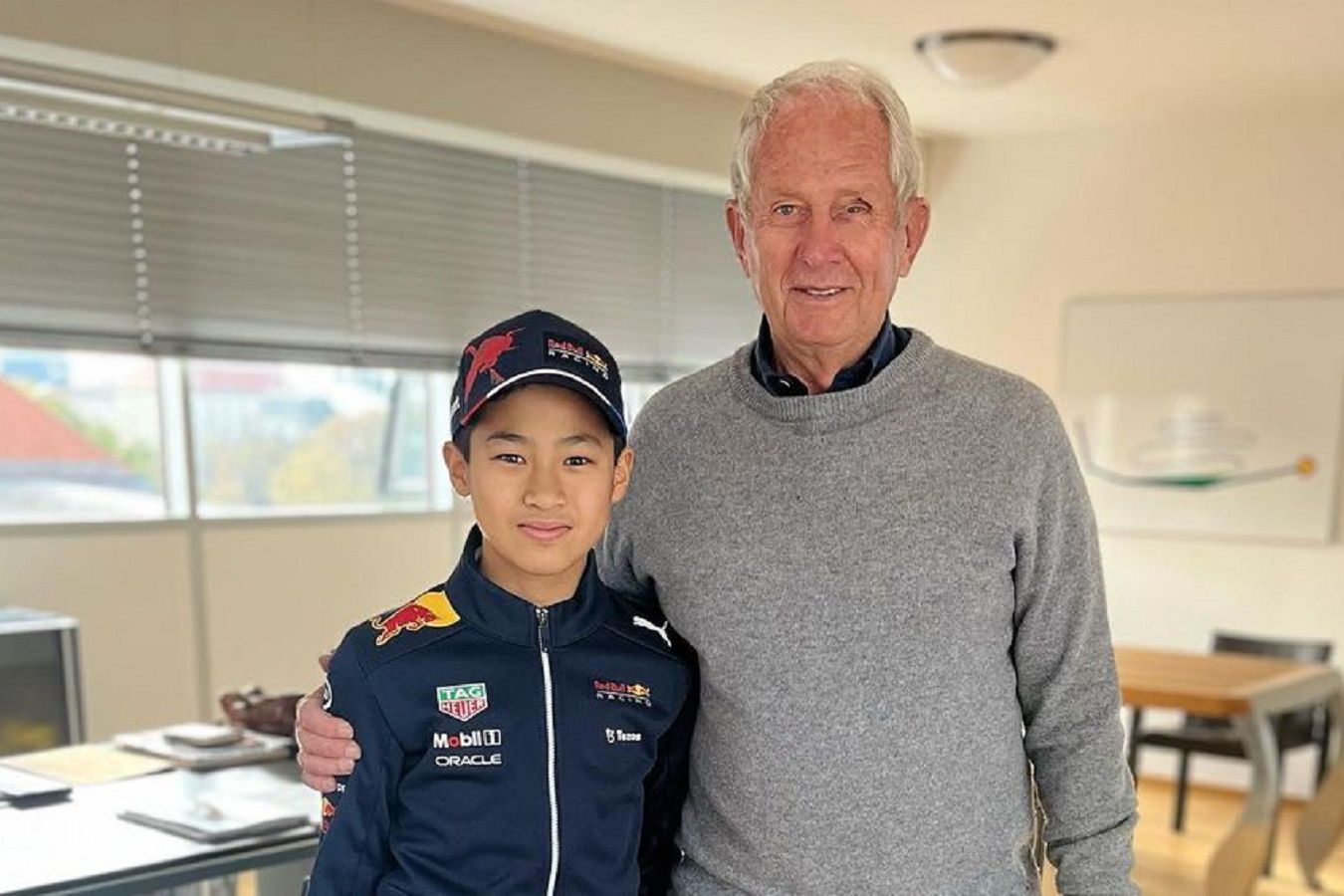 13-летний чемпион мира по картингу из Таиланда стал членом молодёжной программы «Ред Булл»