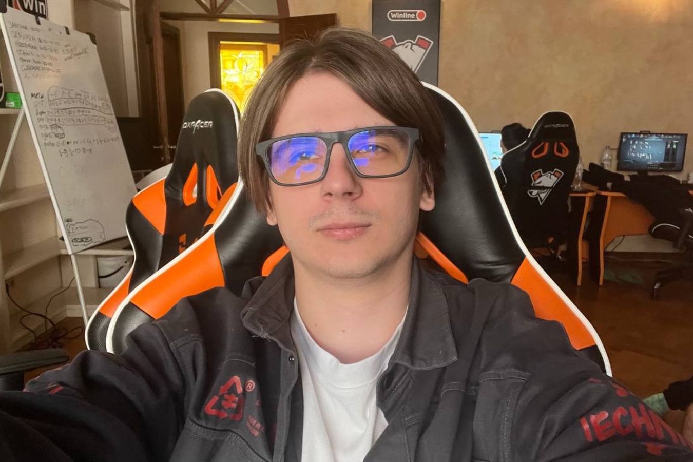 Тренер Virtus.pro по Dota 2 о матче с BetBoom: короче, всё подвело есть над чем работать
