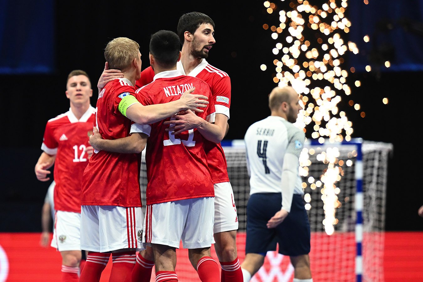 Сборная России по мини-футболу начала Евро с разгрома. Словаки получили аж семь мячей!
