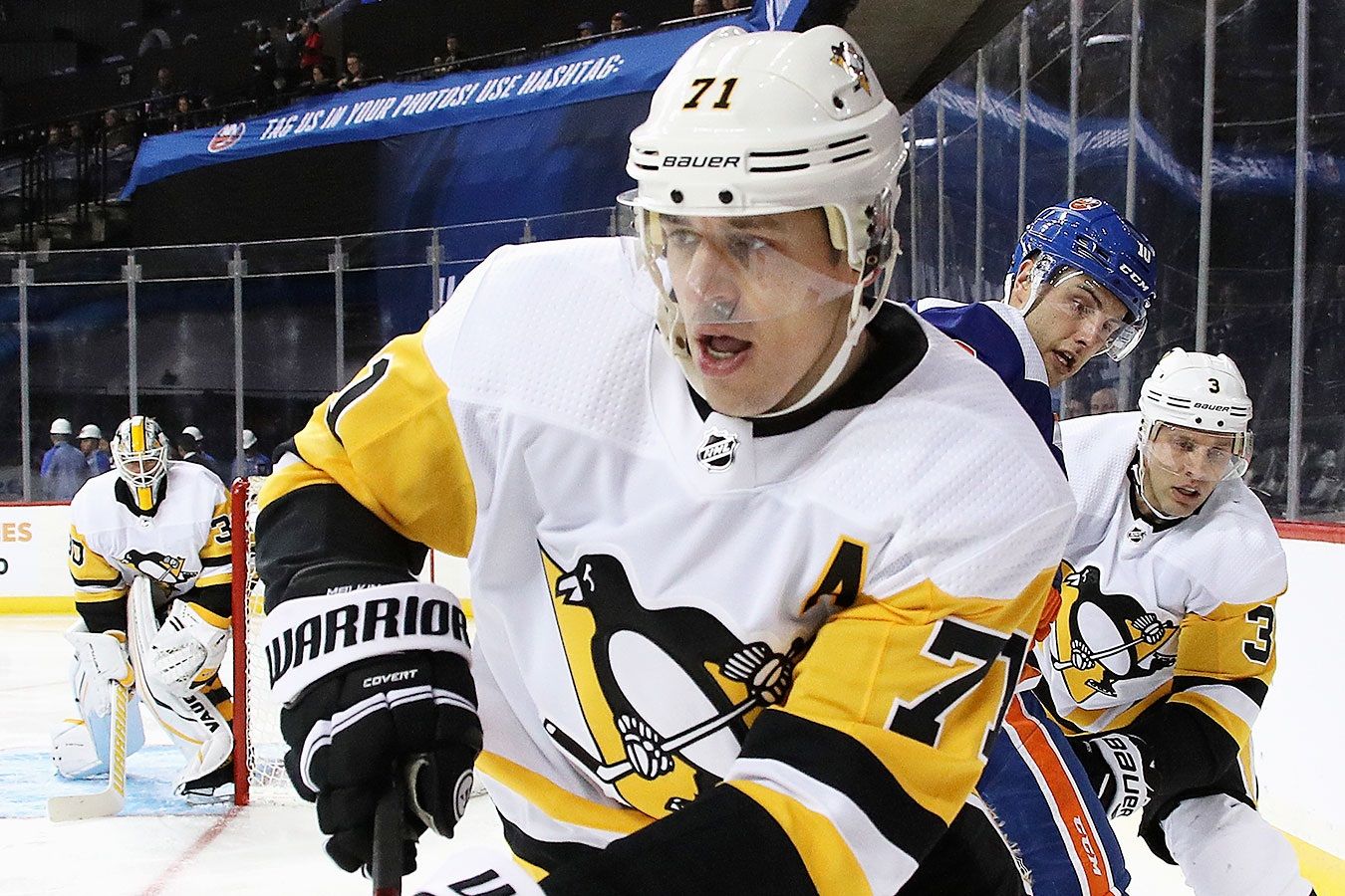 Евгений Малкин догнал по количеству очков за карьеру в регулярных сезонах НХЛ Майка Модано