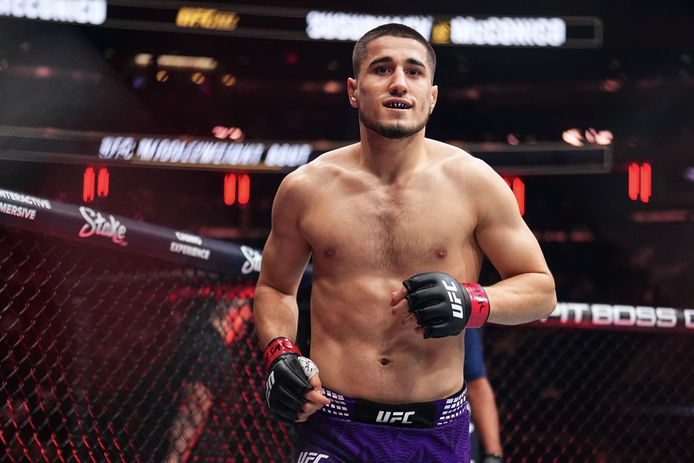 Сусуркаев рассказал о разговоре с Чимаевым после своей победы на UFC 328