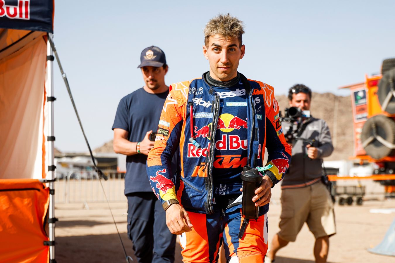 Брабек ошибся на финише и проиграл Дакар-2026 Бенавидесу с отставанием в две секунды