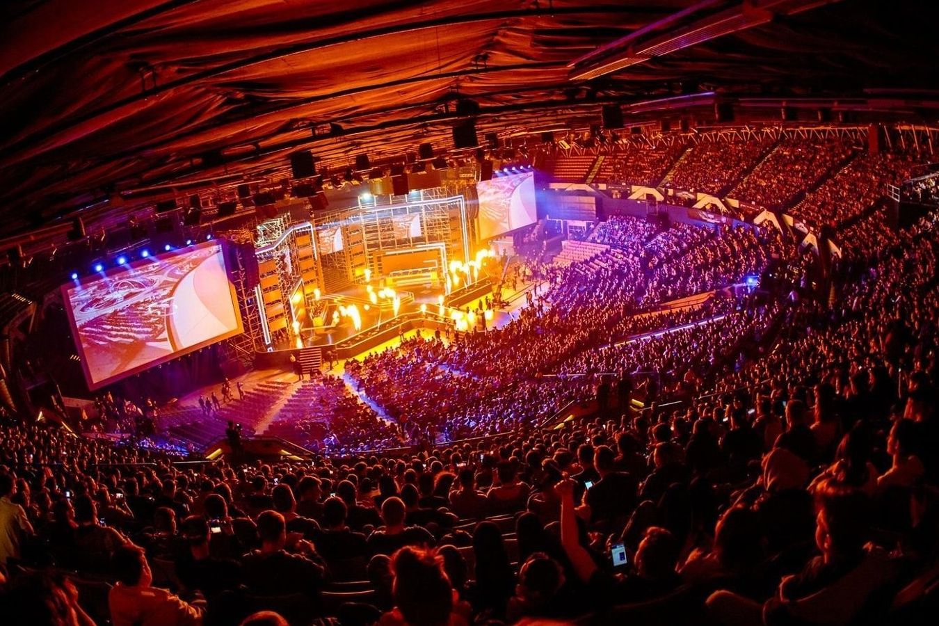 ESL анонсировала два турнира серии Intel Extreme Masters по CS:GO в 2023 году