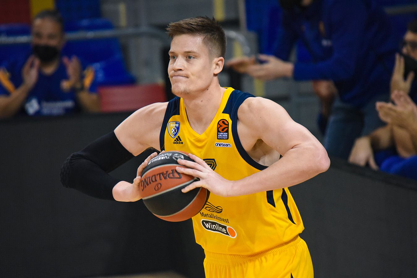 Швеция запретила своему лучшему баскетболисту играть за сборную из-за перехода в ЦСКА
