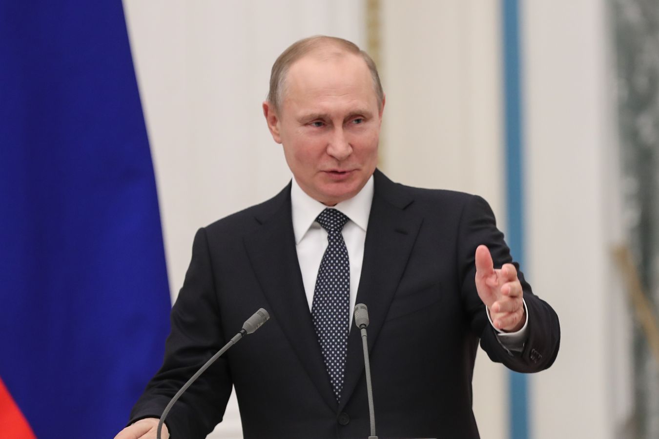 Путин заявил, что КХЛ должна конкурировать с лигами Северной Америки и Европы