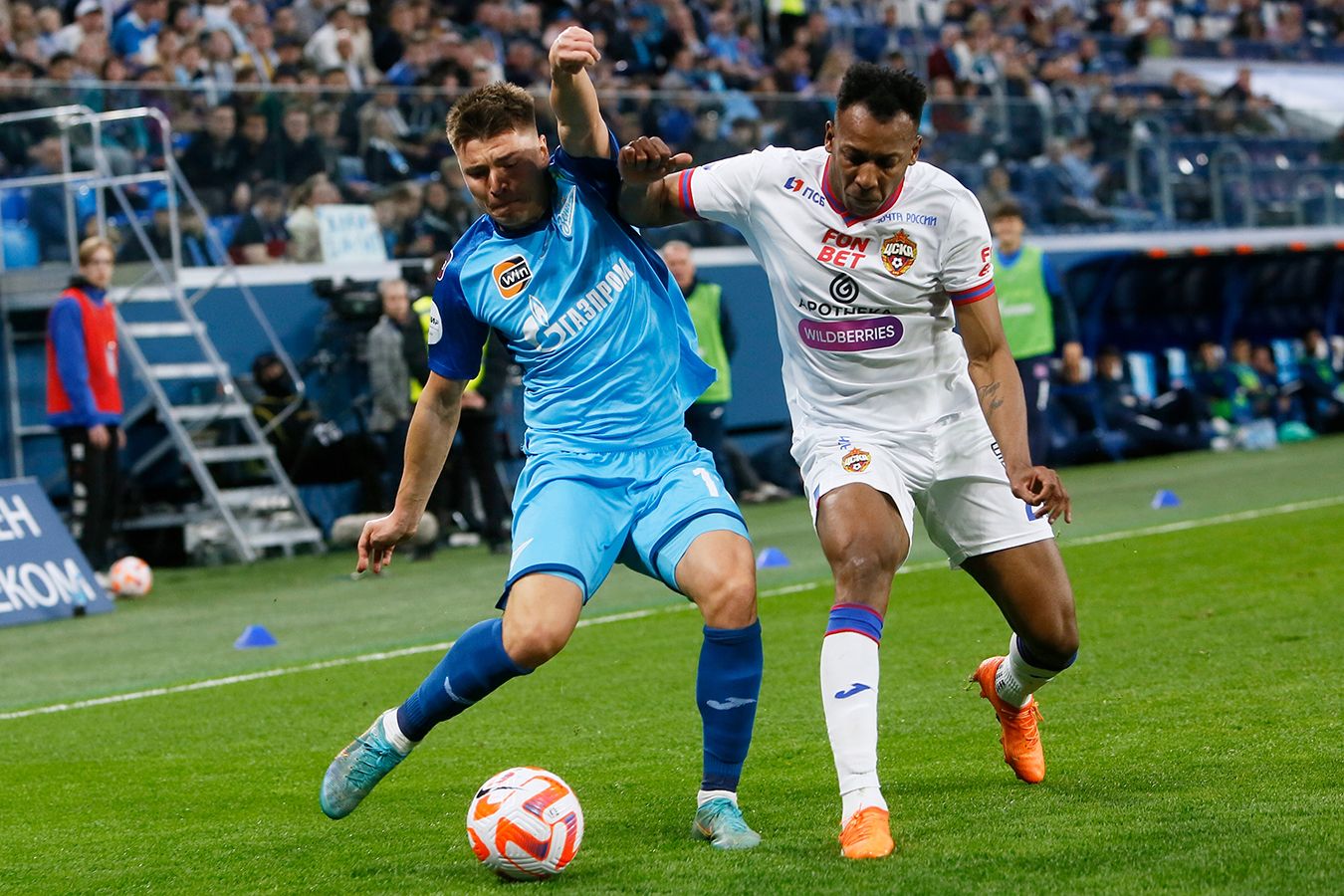 Зенит потерпел третье поражение в последних четырёх матчах РПЛ, уступив дома ЦСКА
