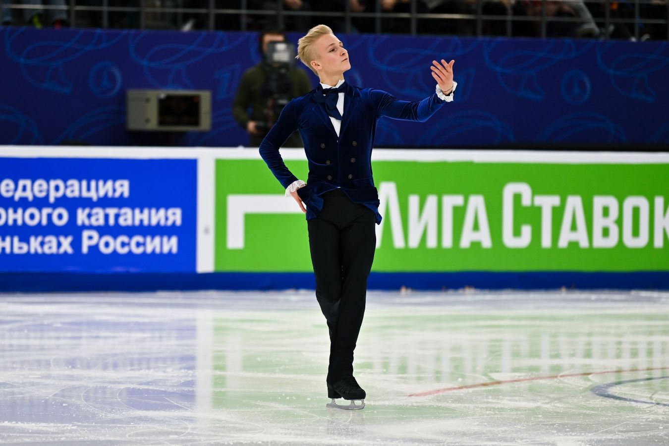 Видимо, грибы просроченные были. Матвей Ветлугин назвал причину неудачного проката на ЧР