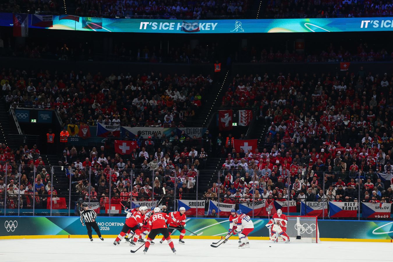 Определились полуфинальные пары хоккейного турнира на Олимпиаде-2026