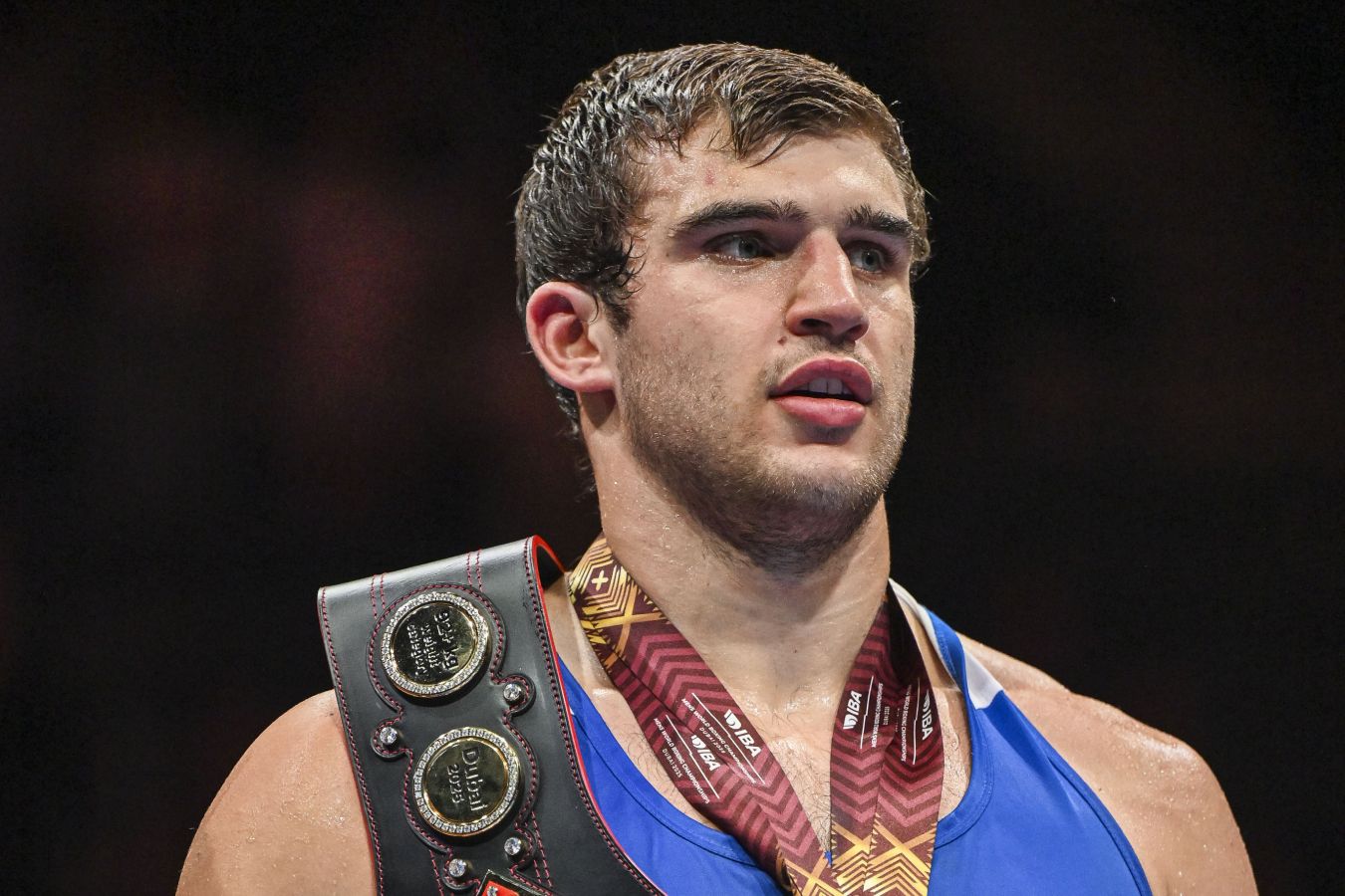 Давид Суров