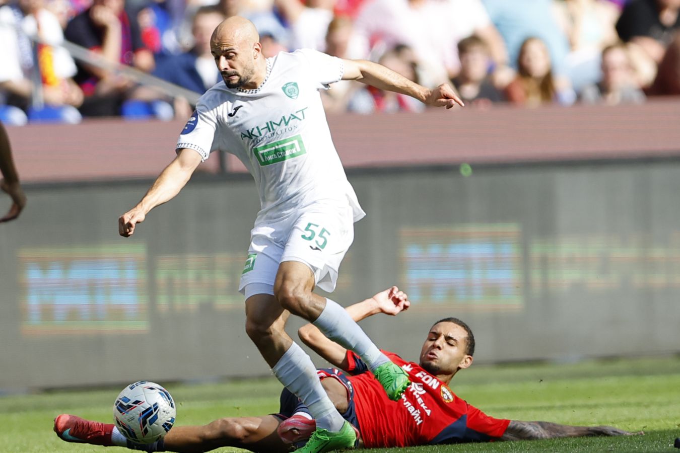 Факел объявил о трансфере защитника из Ахмата