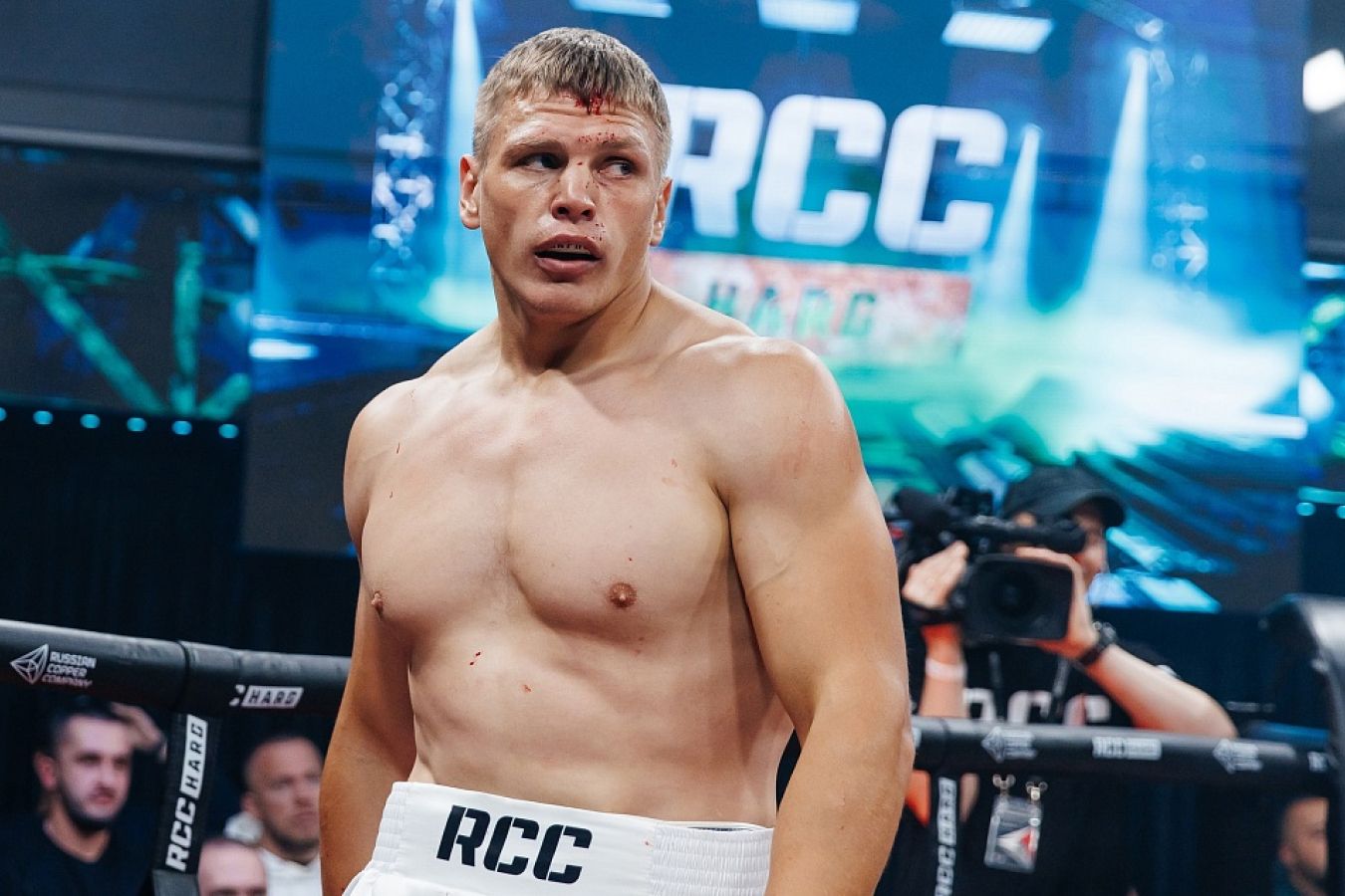 Владимир Маркелов завоевал титул чемпиона RCC Hard в тяжёлом весе