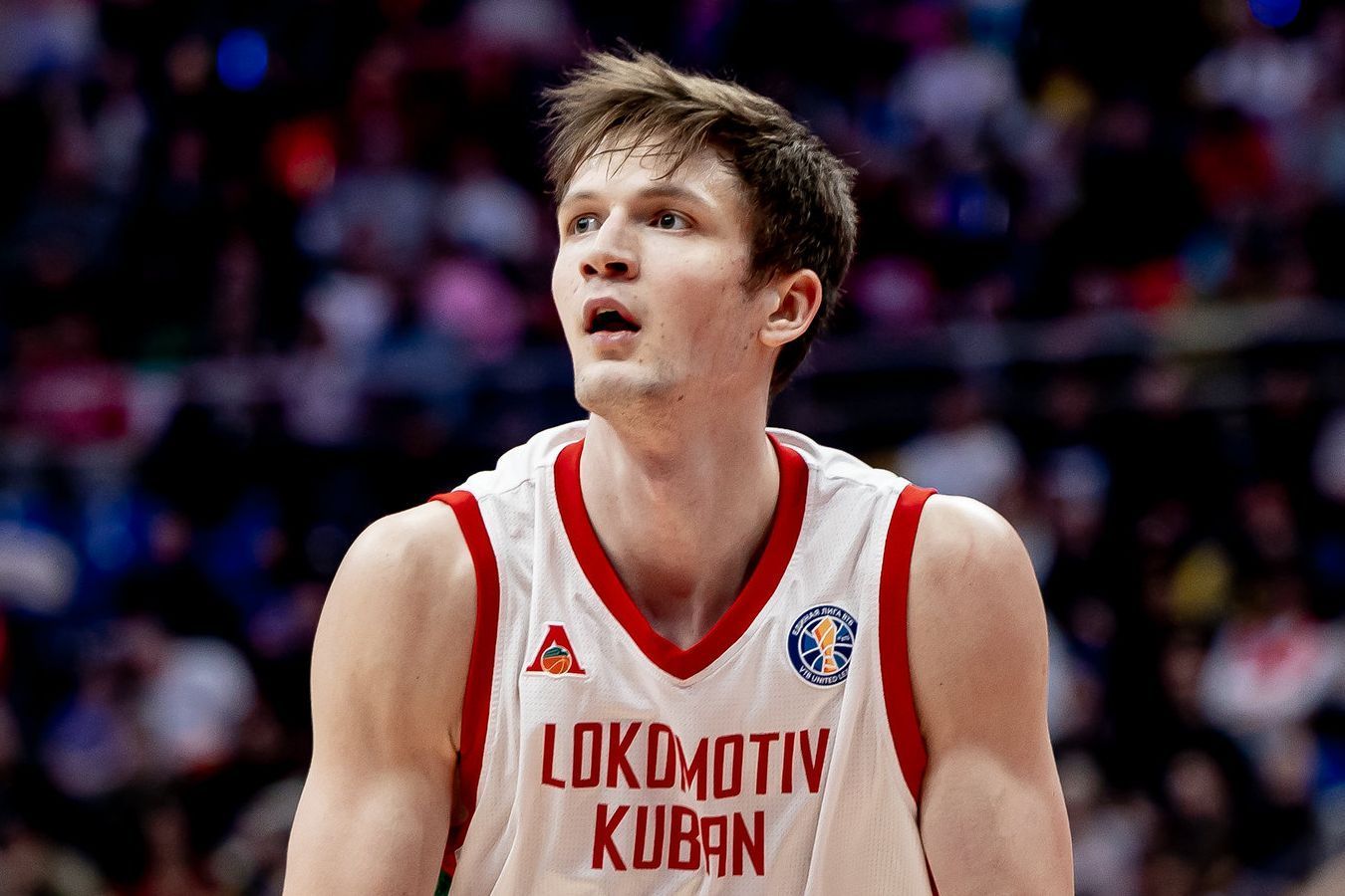 Российский баскетболист с действующим контрактом перешёл в команду университета США