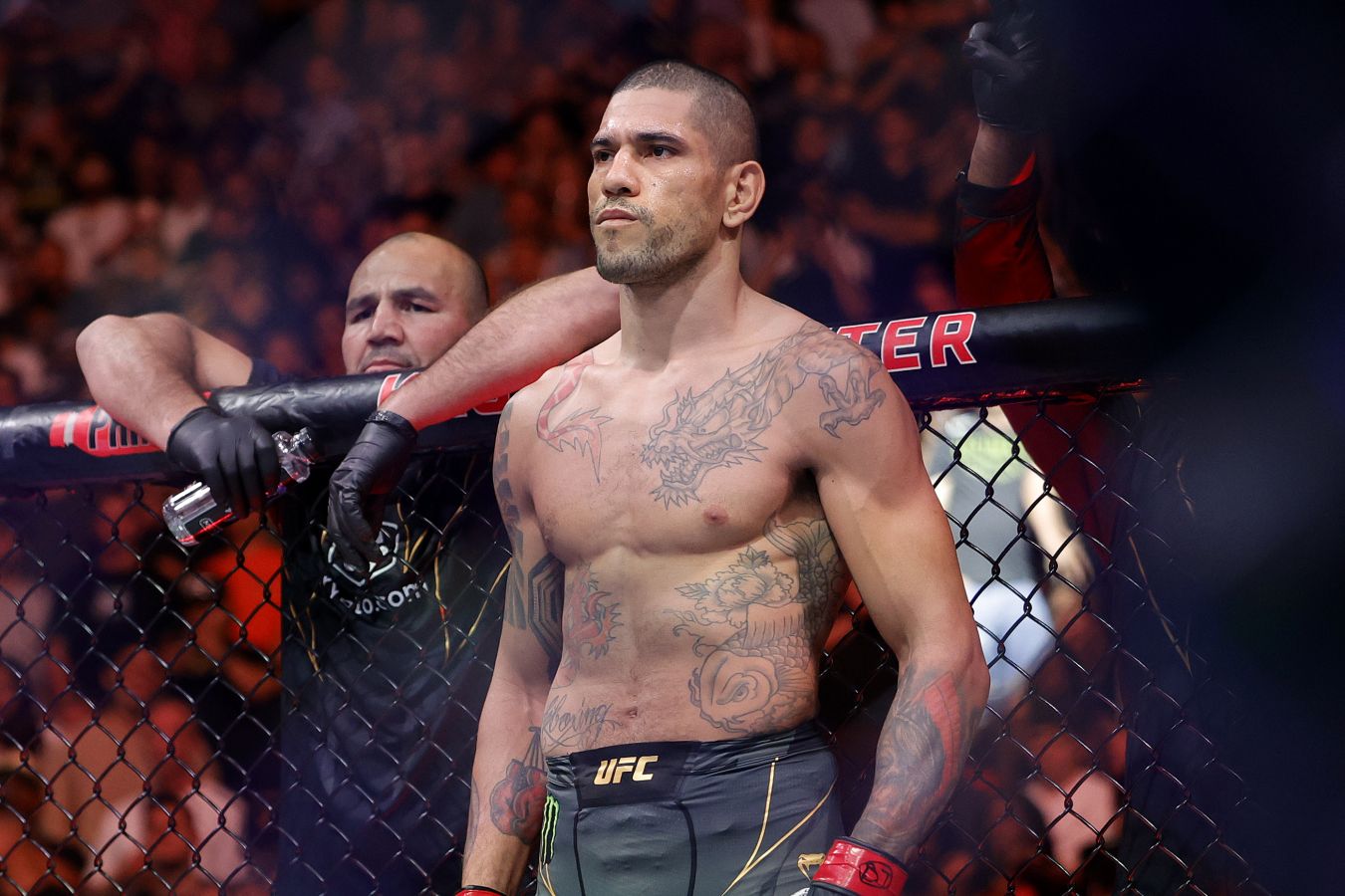 Алекс Перейра прокомментировал отказ Артёма Вахитова на подписание контракта с UFC