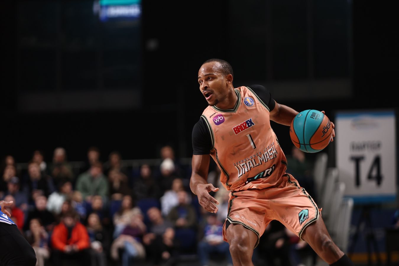 Американский легионер Уралмаша назвал традицию, которая его очень удивила в России